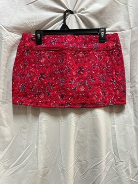 Abercrombie & Fitch Red Floral Quilted Mini Skirt